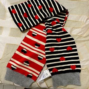 Girl scarf